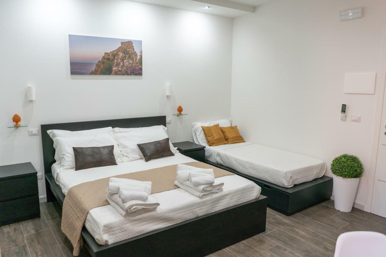 Marranzanu Rooms Santa Teresa Di Riva Exterior photo